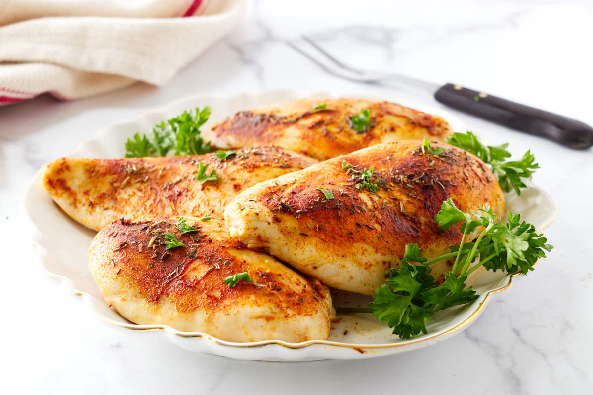 Mastering Juicy Baked Chicken: Essential Tips for Tender Breasts